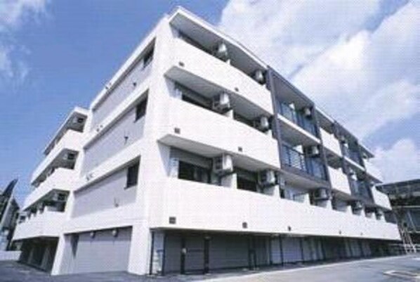 グロースメゾン用賀の物件外観写真